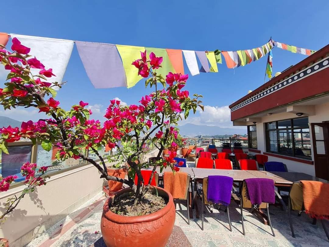 Kathmandu View Hotel Buitenkant foto